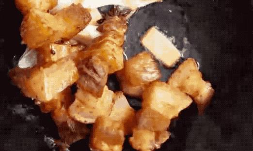 紅燒肉只需一個簡單小妙招，吃起來不油不膩，不學會後悔！ 