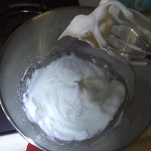 教你學做原味戚風蛋糕，真的很好吃哦
