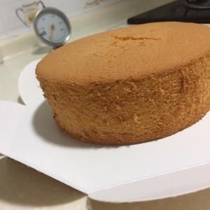 教你學做原味戚風蛋糕，真的很好吃哦