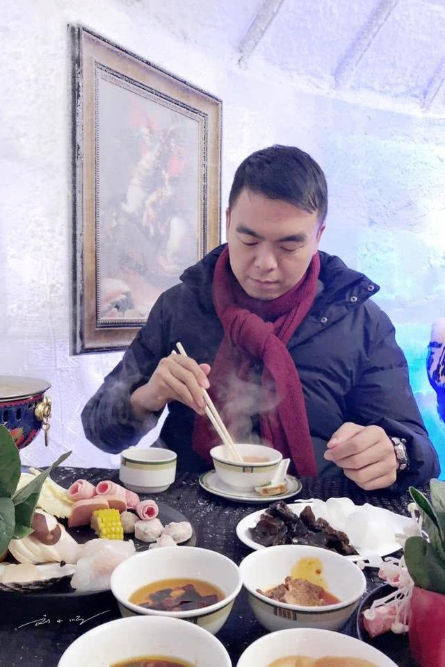 在零下30度的冰宮裡吃火鍋是種什麼體驗？南方遊客：我想流汗！