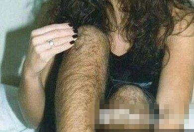 好可怕的「猩猩女」！剪了頭髮之後，網民眼睛都發亮了，竟是大美女！ 