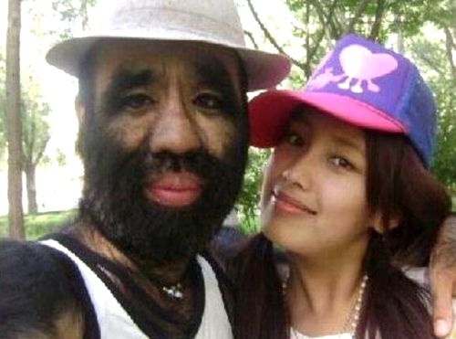 好可怕的「猩猩女」！剪了頭髮之後，網民眼睛都發亮了，竟是大美女！ 