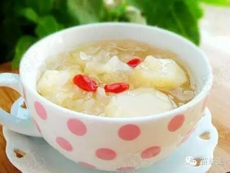 睡前喝一杯，隔天拉出 5 斤宿便！甩肉排毒淡斑，一舉全部拿下！