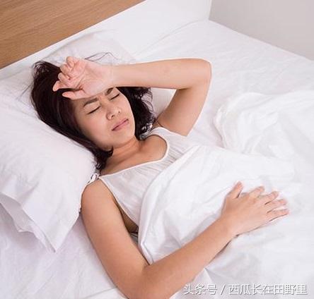 48歲大姨每天早晨含片姜，一個月後發現3個大奇蹟，試一次管一次！