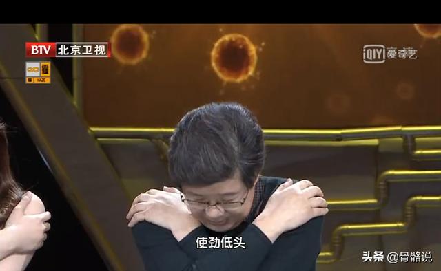 頸椎病5個鍛煉動作詳解，超簡單！每次3分鐘，拯救生命線
