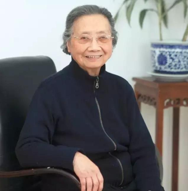 90多歲國醫珍藏秘方：臉上皮膚光滑，無斑無皺紋，全靠吃這個！
