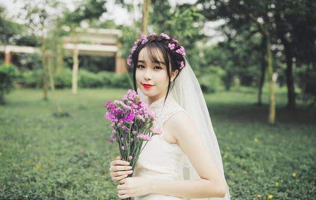我陪你東山再起，你卻和別人君臨天下：有些女人離婚後，你再也娶不起