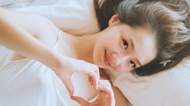 網吧一陌生女子跟我搭訕，請她吃了一頓飯，我才明白背後的陰謀
