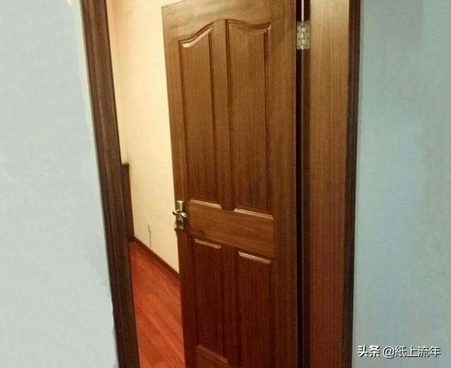新婚夜老婆一直哆嗦，老公嫌煩，賭氣睡沙發，天亮回屋一瞧，蒙了