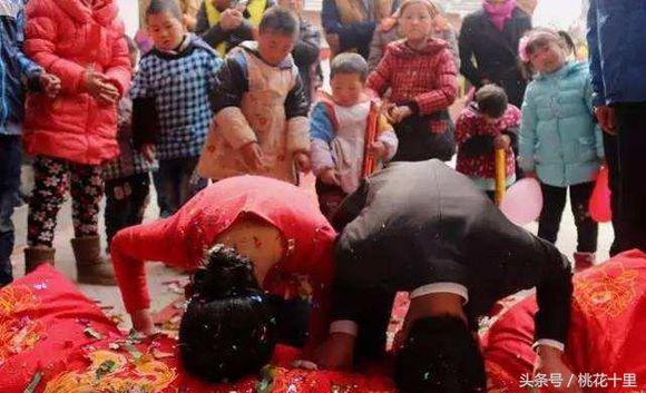 我生兒子，婆婆給我兩萬元紅包，接過紅包後，我決定跟她斷絕來往