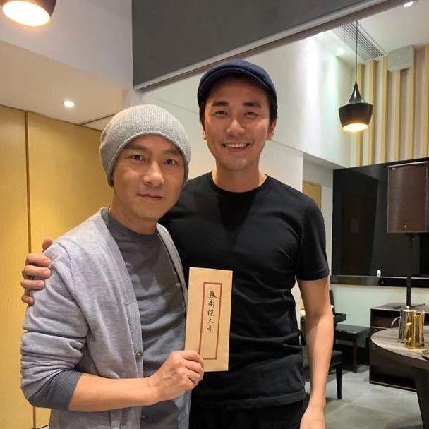 《大帥哥》完美落幕， 54歲張衛健坦言不捨：再拍新作不知待何年 