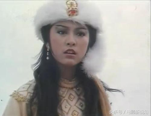 成龍追了她8年，慘遭拋棄後一怒演謎片，發誓不嫁今62歲仍單身！ 