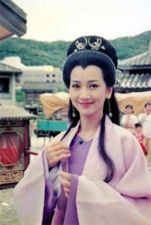 隱瞞多年，趙雅芝終於說出當年離婚的真相，難怪黃錦燊從不敢多提！