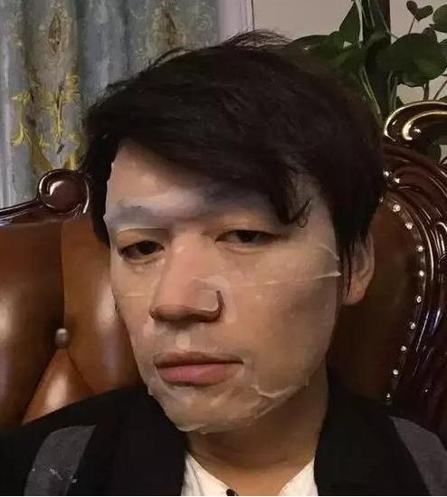 男星也愛敷面膜：鄧倫搞笑，林更新泥石流，分分鐘想扯掉王俊凱的 