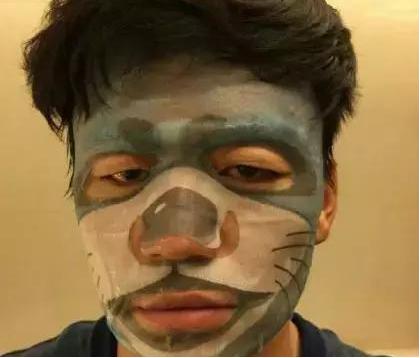 男星也愛敷面膜：鄧倫搞笑，林更新泥石流，分分鐘想扯掉王俊凱的 