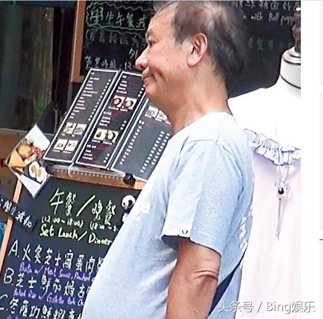 曾經與周潤發齊名，人稱大哥大，如今慘變這樣 走在大街無人識 ！