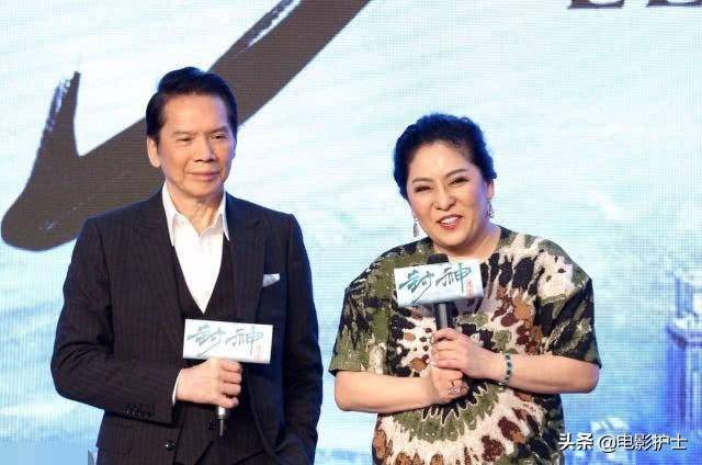 投資5億力捧兒子，誇口票房超星爺，向太尷尬了，李連杰也帶不動