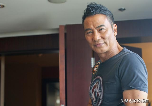 任達華女兒13歲走秀，氣質不輸一線模特，網友我又初戀了