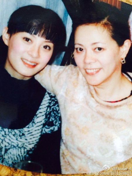 當阿嫲了還難麼索！孫儷凍齡混血媽媽近照曝光，超吸精五官驚艷網民狂讚美！