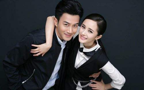  離婚後劉愷威抱女兒首次現身，小糯米正臉照曝光，長相酷似楊冪