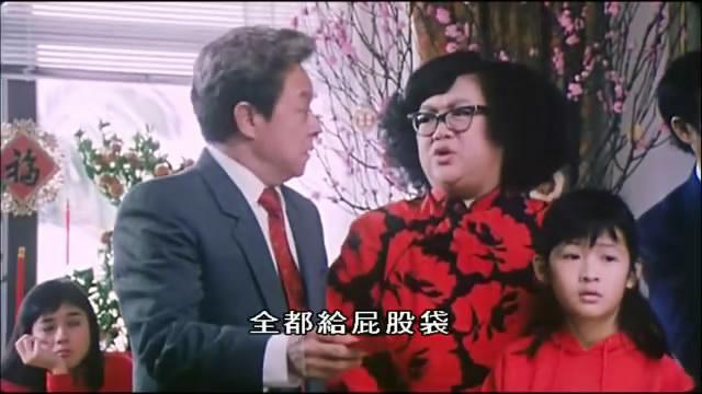 香港最紅童星，周星馳最寵不是徐嬌是她！爆紅後消失，今成空姐美得不一般！