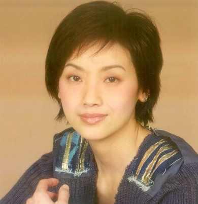 拒絕劉德華的求婚，執意嫁給平民，被曝家暴，如今老成大媽無人識！ 