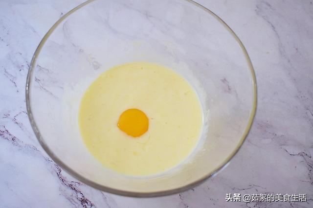 這才是酸奶蛋糕正確的做法，不塌不陷，綿潤柔軟，一次就成功