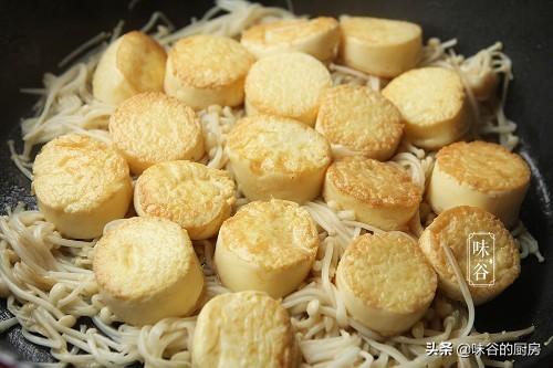 冬天，這菜我常做給孩子吃，鮮香下飯，多吃體格好，更聰明！