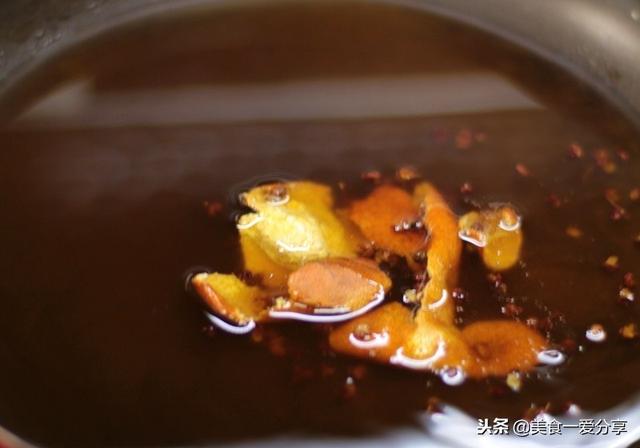油炸後剩油怎麼處理？一招讓「腥油」變「香油」