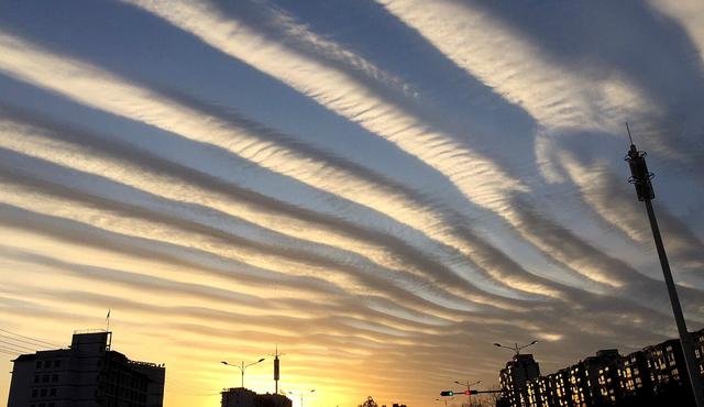 地球上出現「蟲洞雲」！飛行速度達到每秒20米，形成原因尚且未知
