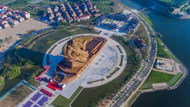 全球最大關公聖像完成！占地228畝，19層樓高，耗資15億，內部竟還另有乾坤