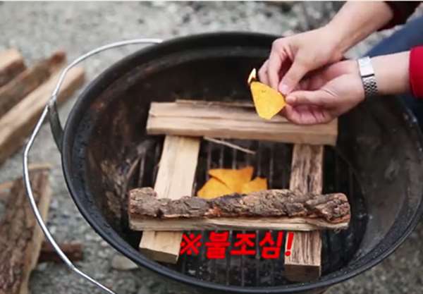 5個超厲害的「露營妙招」，點不著火就拿出「洋芋片」吧...學會後你就是「露營大師」！