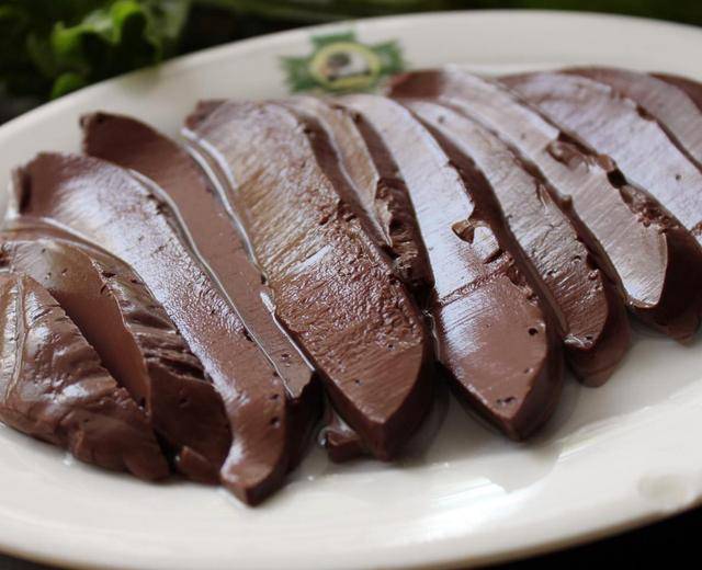 最常見的7種人造「垃圾食品」，一個比一個傷身體，再饞也要管住嘴