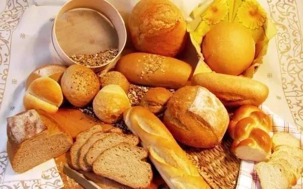 這些食物千萬不可以長時間放冰箱，時間放久了寧可扔掉也不要吃，你知道有幾樣？
