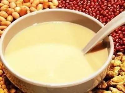 原來喝豆漿並不補鈣？醫生：真正補鈣的食物是這2種，不要吃錯了 !