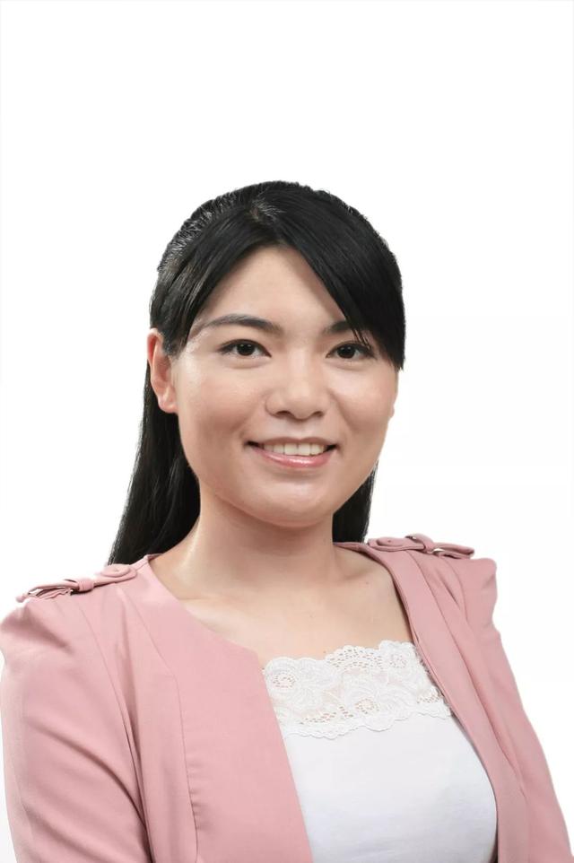 抬頭挺胸竟然不是最正確的姿勢？！協和醫生教您「坐姿五步曲」！