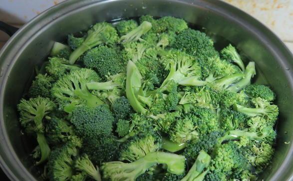 養肝人最愛的「綠色食品」，排毒解毒，修復肝細胞，入冬後要常吃