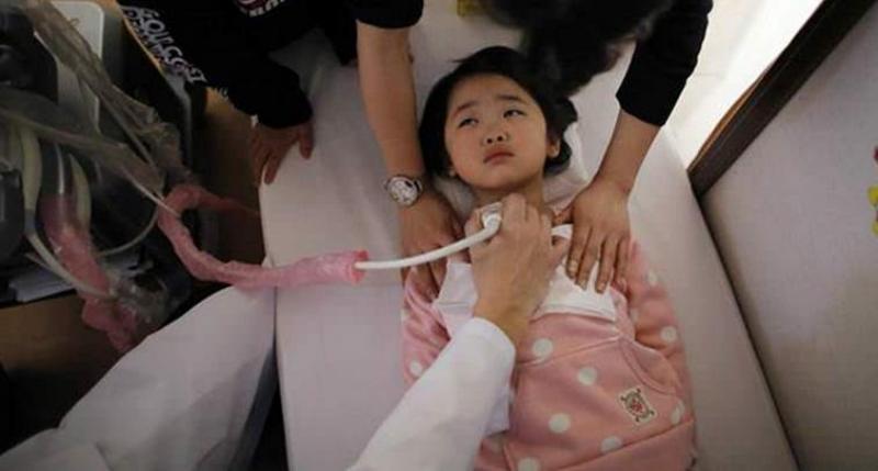 5歲女童竟被發現肝癌末期！醫生警告：這九種零食，真的不要再吃拉！ 