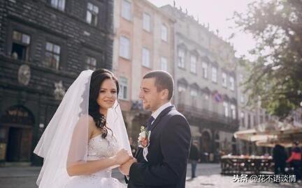 婆婆住院，女子去送五千塊錢，門口聽到對話，她決定一分不出了
