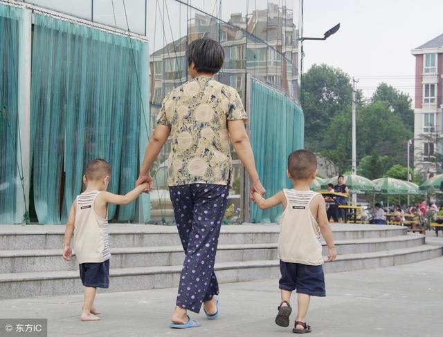婆婆生病，兒媳婦把老人接到家中照顧，老人的做法卻讓她惱羞成怒