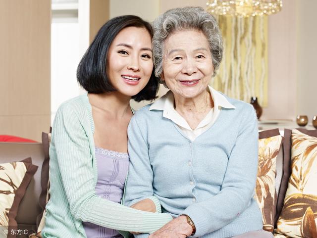 婆婆認為房子是她兒子出錢買的，我同意改名字，幾天後她來求我