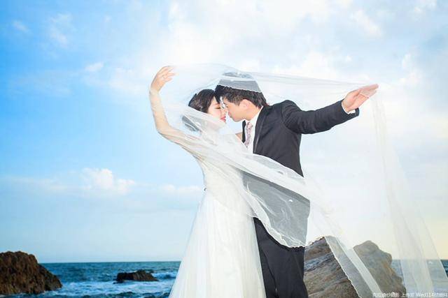 婆婆重病住院，兒媳天天送補湯，醫生嘴饞偷嘗了一口，悄悄辭了職