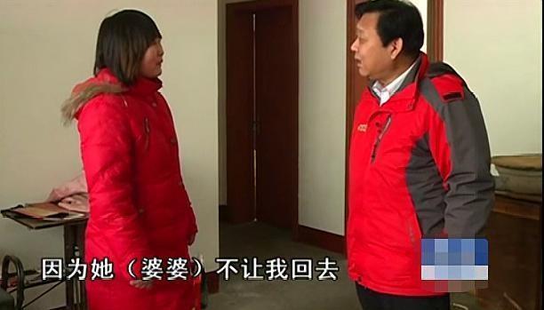 女子生完孩子就被逼回娘家，婆婆不讓進門，丈夫：我殺她的心都有