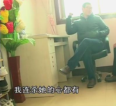 女子生完孩子就被逼回娘家，婆婆不讓進門，丈夫：我殺她的心都有