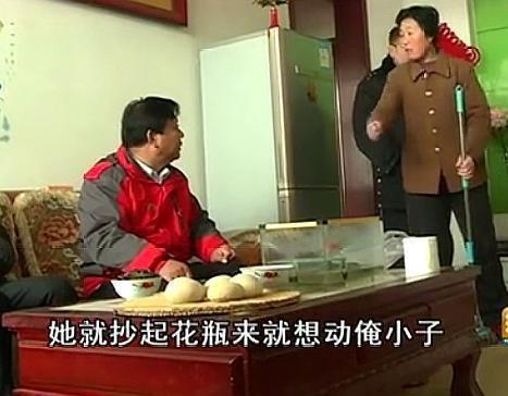 女子生完孩子就被逼回娘家，婆婆不讓進門，丈夫：我殺她的心都有