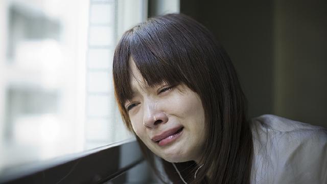 老婆，我掙的錢想咋花就咋花，我給弟弟買房買車出彩禮你管不著