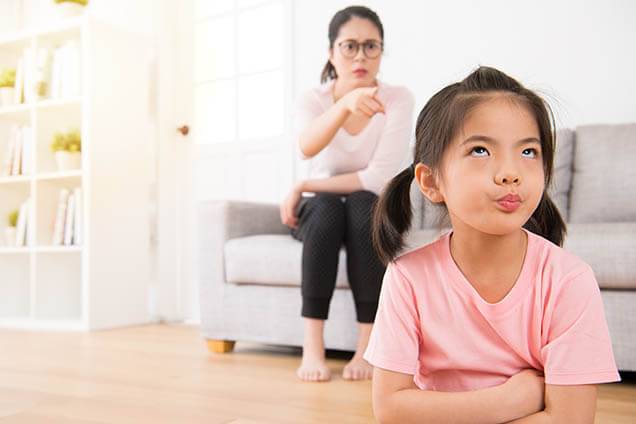 「恐嚇式」教養口頭禪，讓5歲前孩子缺乏安全感