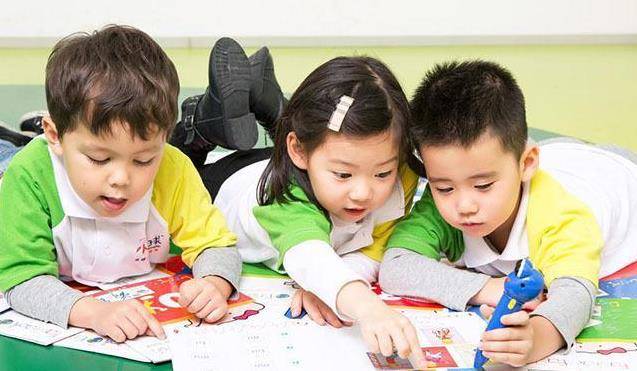 哈佛大學：出生頭3年為大腦發育黃金期，做到這5點孩子越來越聰明