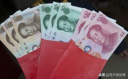 婆婆給十萬彩禮，送一輛車，婚禮上看到女方的嫁妝，男子冷笑兩聲