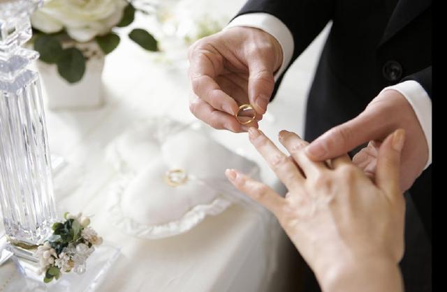 我娘家陪嫁的房子，你卻說給小姑子當陪嫁？我要回房子也有錯？